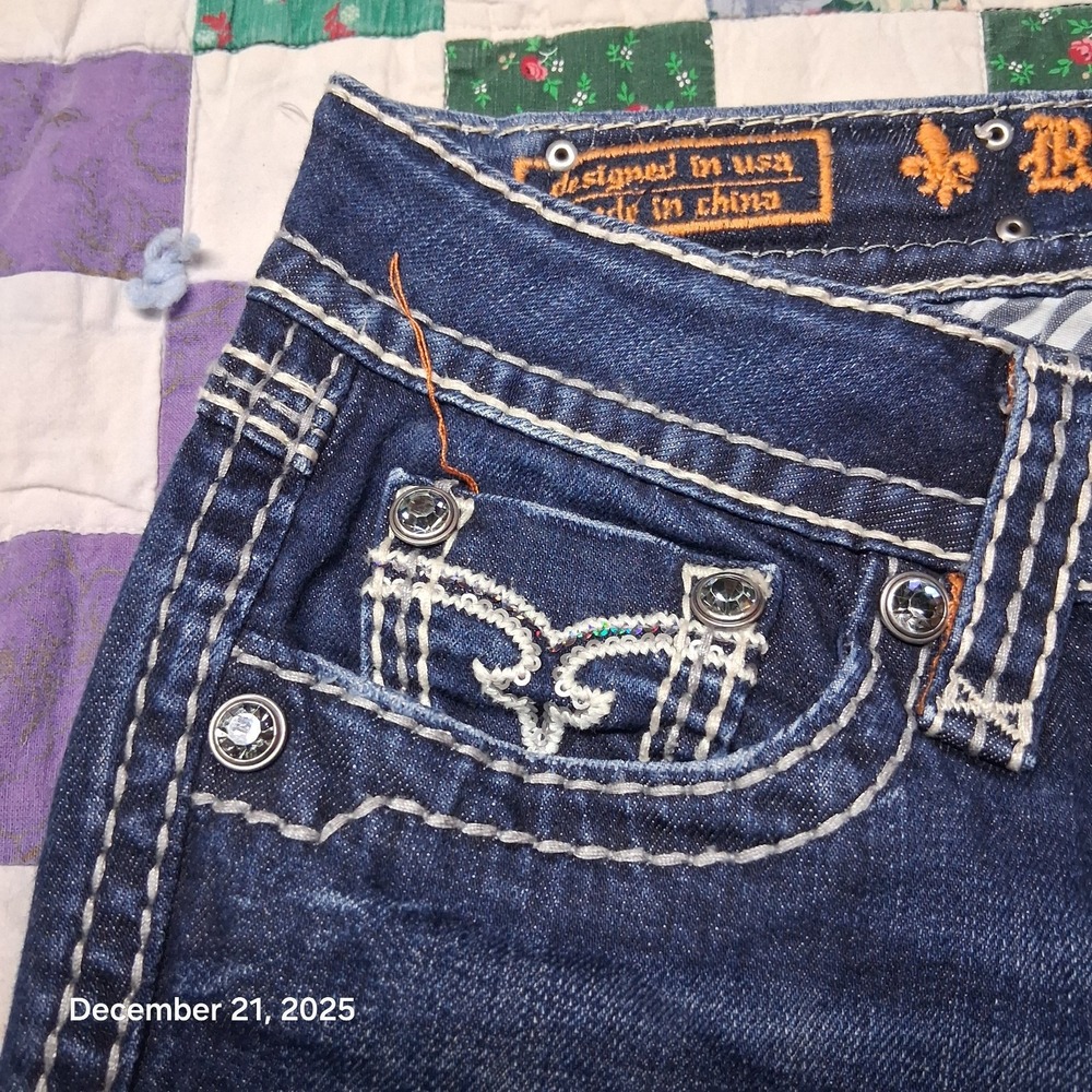 Rock Revival Molly Boot Cut Blue Jeans Size 29 Blue Sequin Embroidered Pockets - Picture 4 of 15